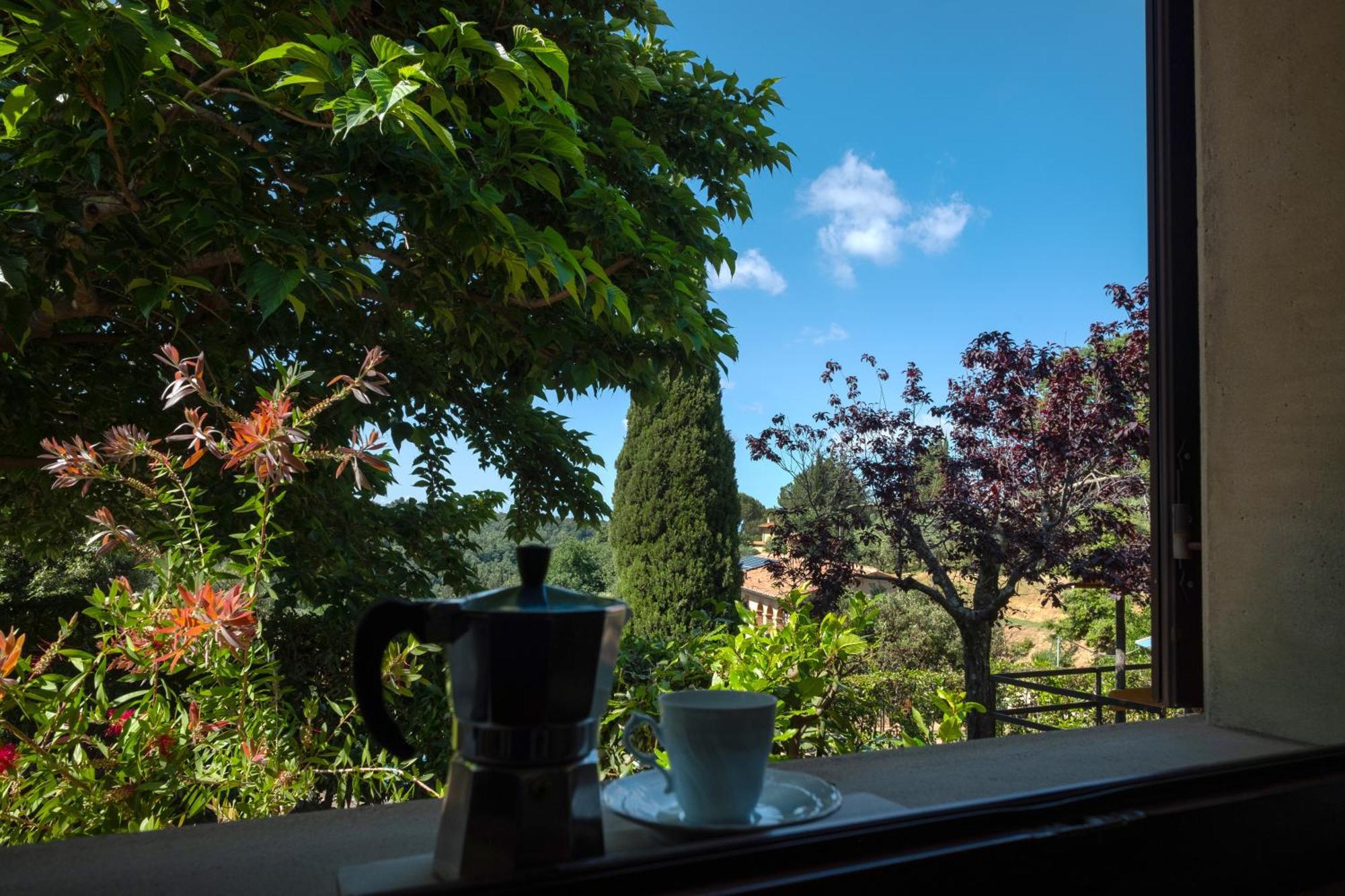 Agriturismo I Cerroni 蒙泰斯库达伊奥 外观 照片