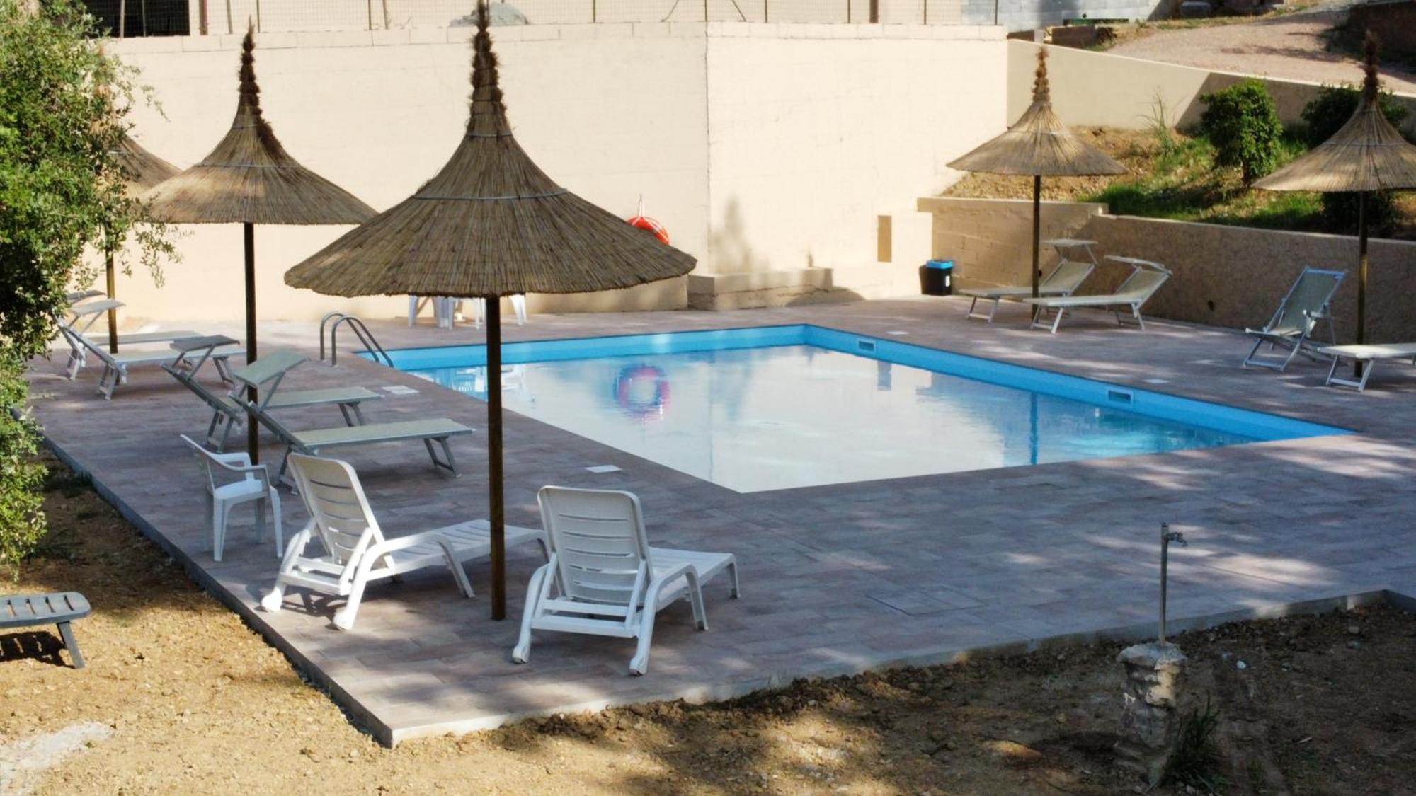 Agriturismo I Cerroni 蒙泰斯库达伊奥 外观 照片